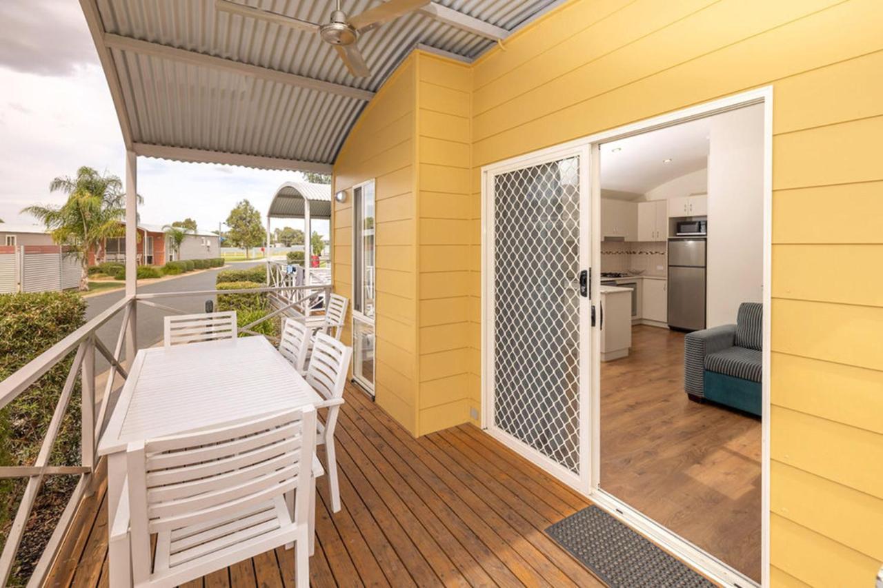 Big4 Deniliquin Holiday Park Buitenkant foto