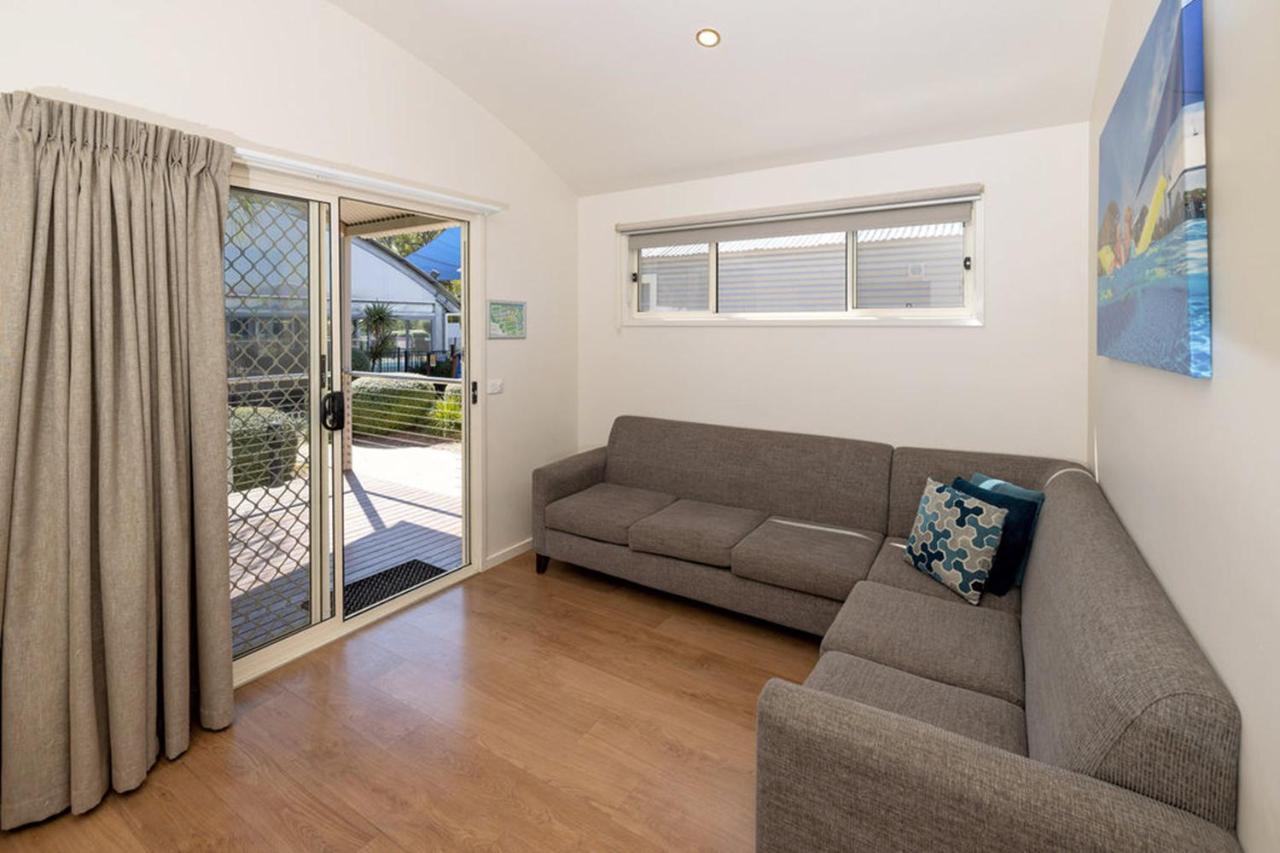 Big4 Deniliquin Holiday Park Buitenkant foto
