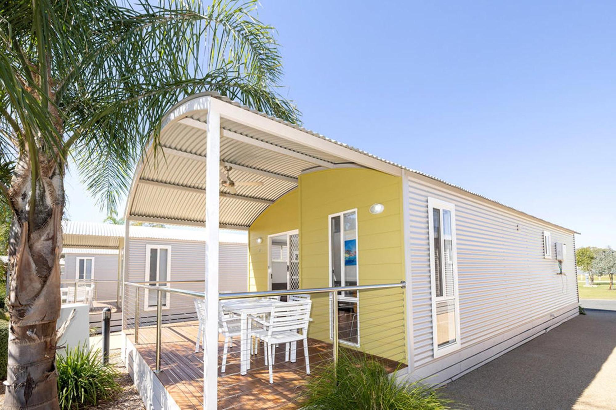 Big4 Deniliquin Holiday Park Buitenkant foto
