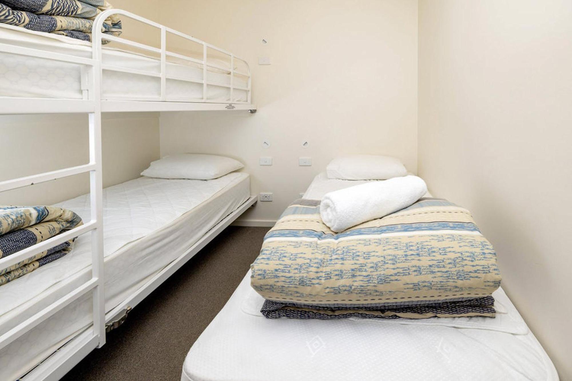 Big4 Deniliquin Holiday Park Kamer foto